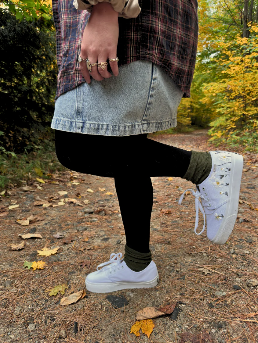 Daisy Dreams Platform Low Top - Image 21