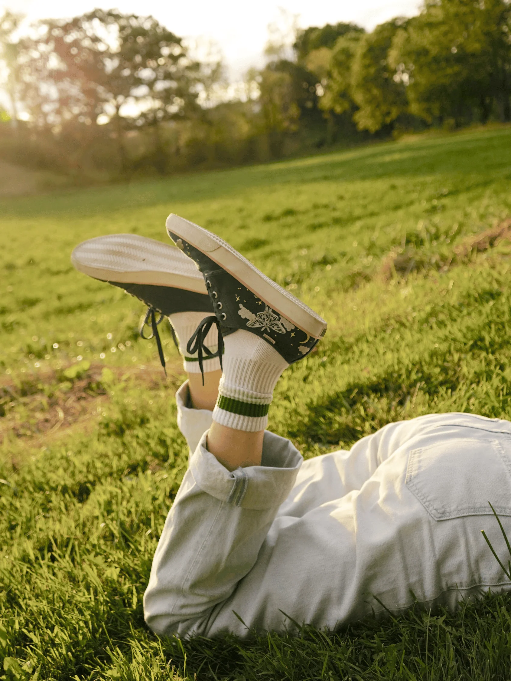 Enchanted Skylight Low Top - Image 11