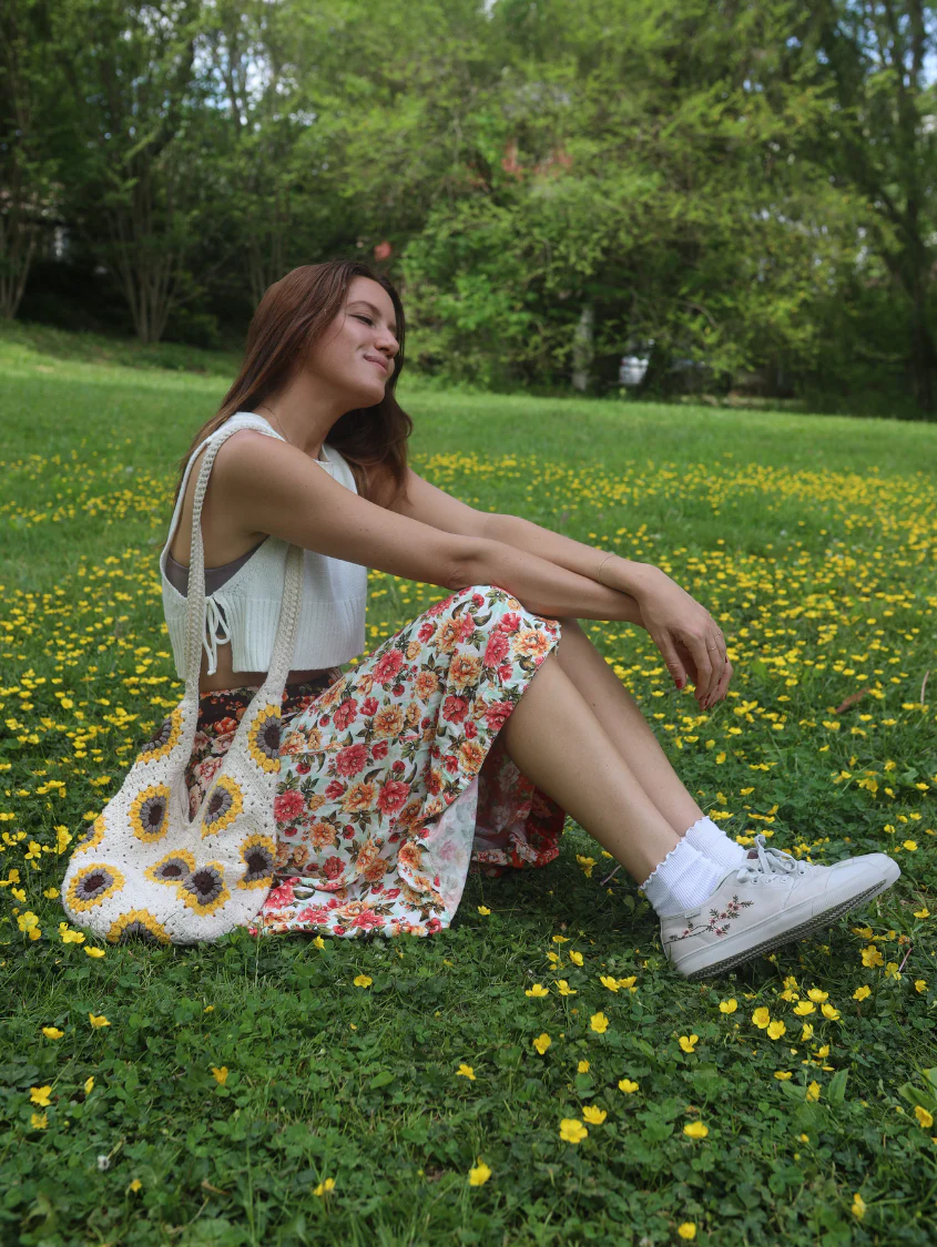 London Fog Floral Low Top - Image 16