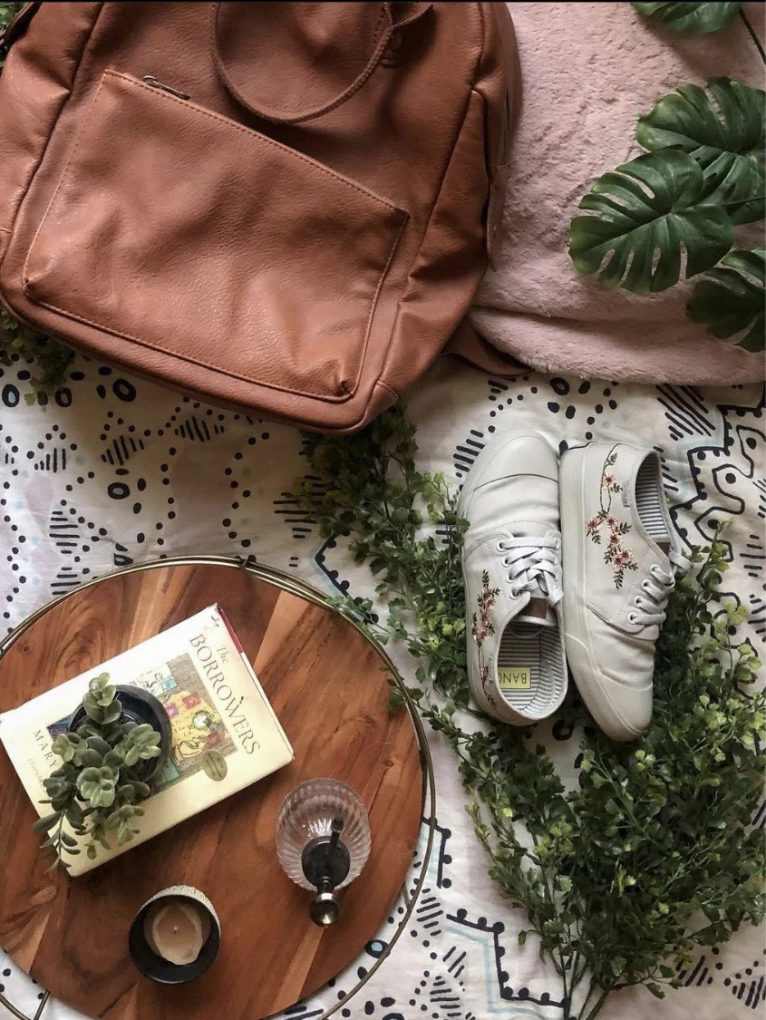 London Fog Floral Low Top - Image 17