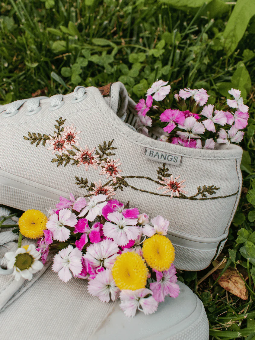 London Fog Floral Low Top - Image 4