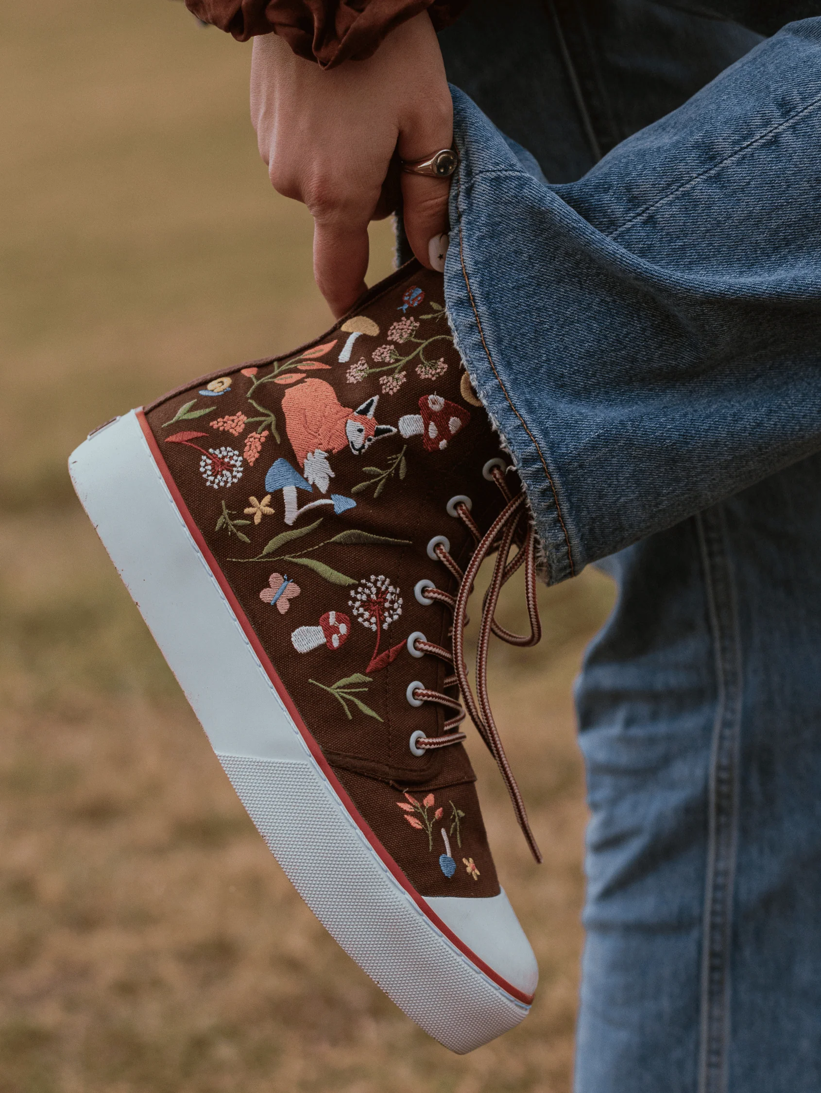 Maple Meadow Platform High Top - Image 13