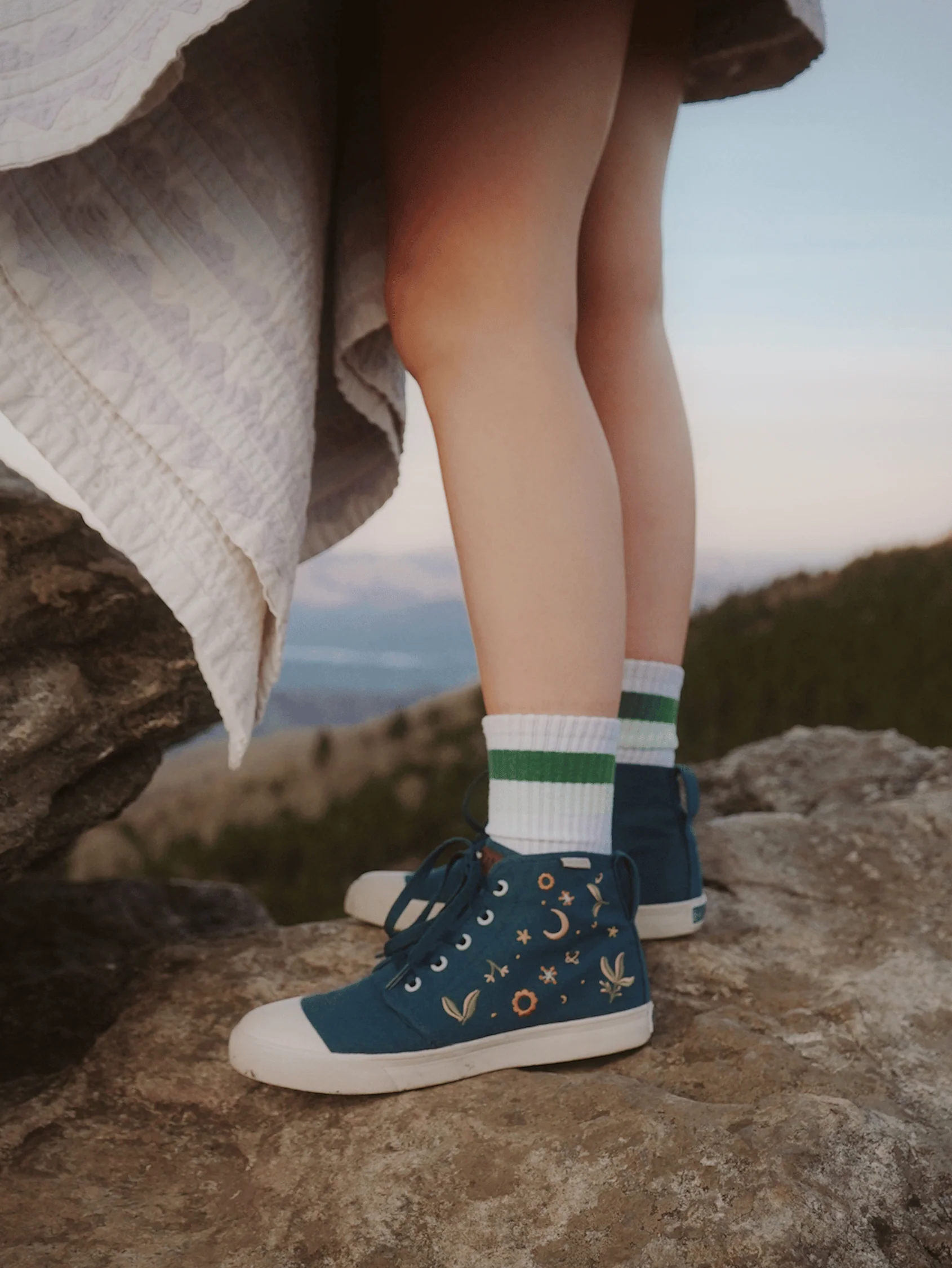 Moonlit Meadow High Top - Image 12