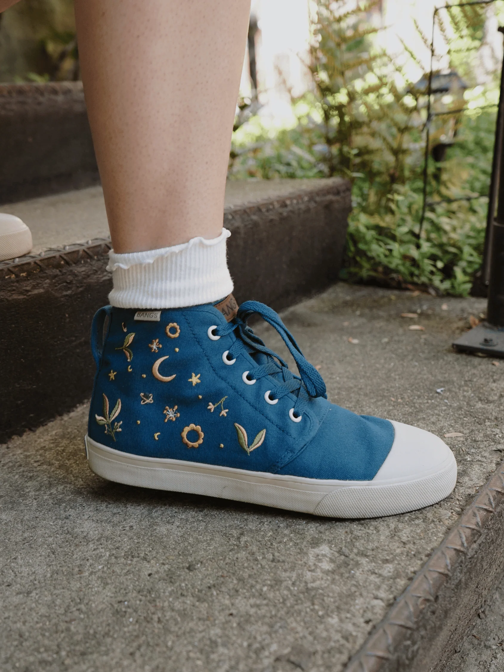 Moonlit Meadow High Top - Image 18