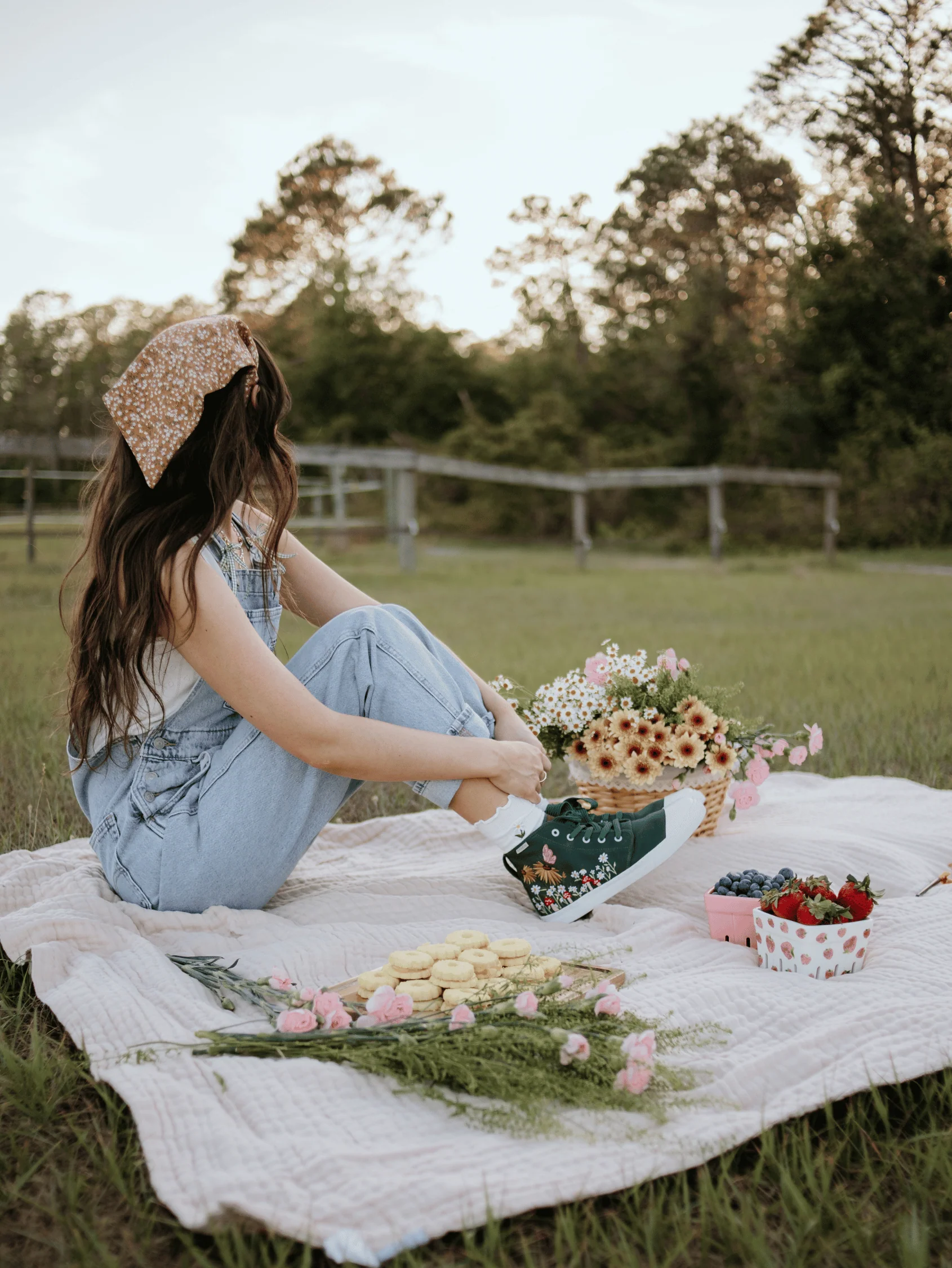 Fluttering Fields High Top - Image 4